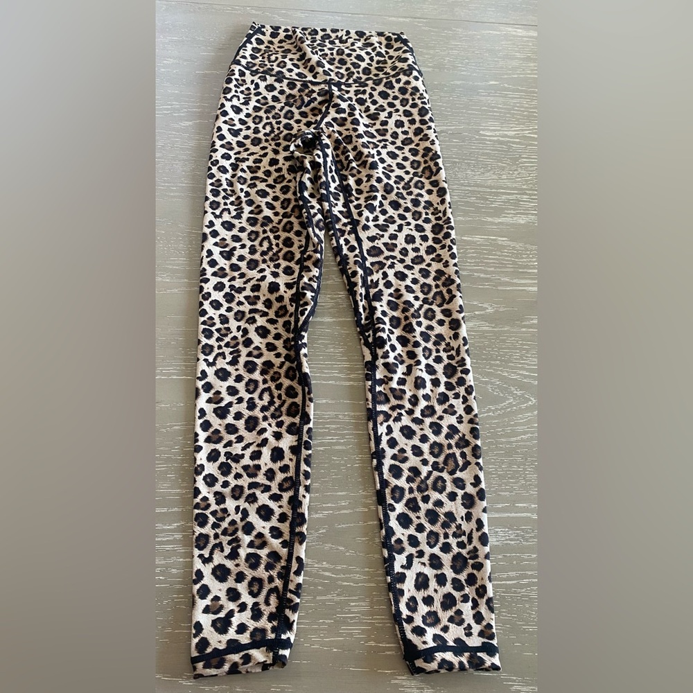Colorfulkoala Leopard Print Women's Leggings